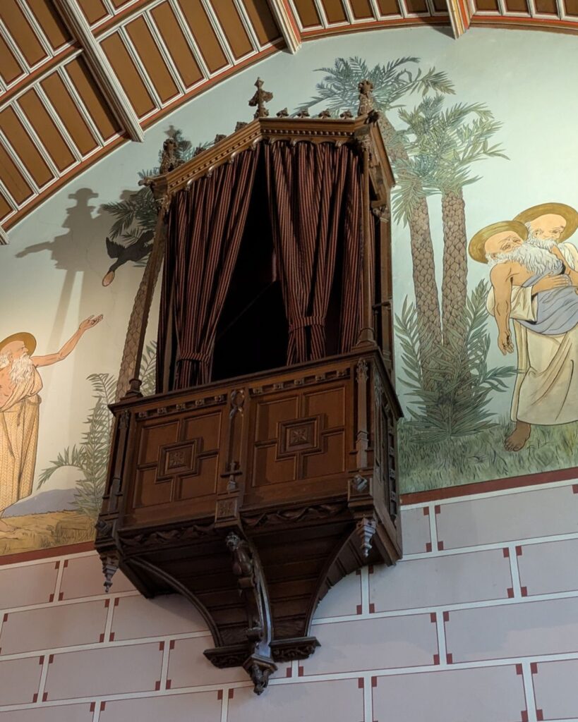 Private balcony overlooking the chapel at Château d'Abbadia